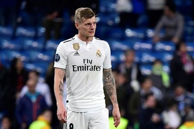 Kroos pens new Real Madrid deal until 2023