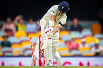Burns out first ball of Ashes as England struggle to 59-4 at lunch