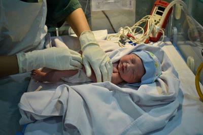 US births hit 35-year low, part of larger 'baby bust'