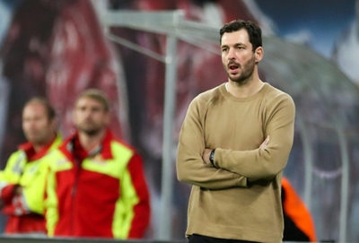 Schwarz becomes third Bundesliga coach fired in a week