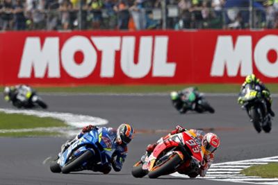 Rins pips Marquez on line for British MotoGP victory