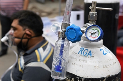India passes 300,000 Covid-19 deaths