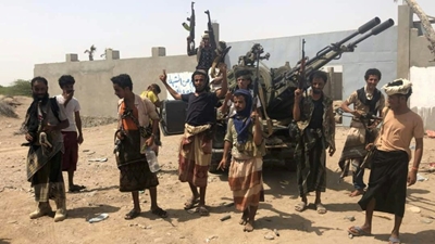Yemen government forces enter Hodeida airport