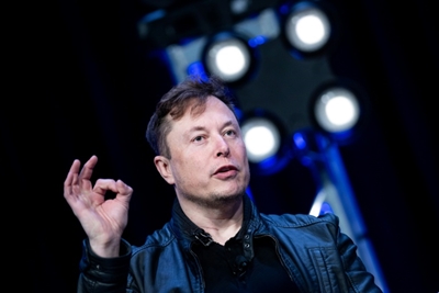 Trump backs Tesla on reopening after Musk defies order