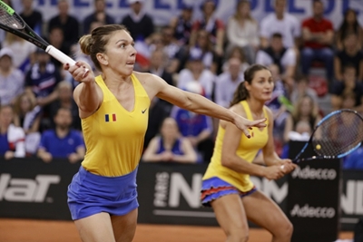 Halep pulls out of WTA tournament in Stuttgart