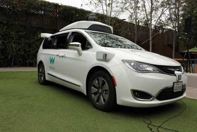Waymo opens robo-taxi service to the public in US city