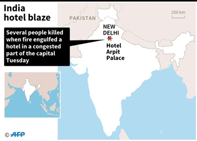 Delhi hotel fire kills 17
