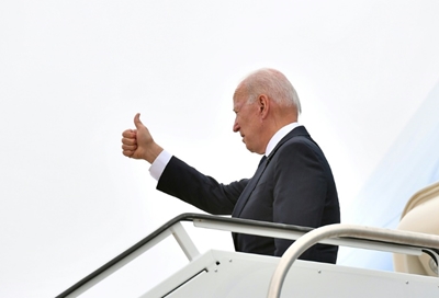 Biden leaves Washington to meet allies - then Putin