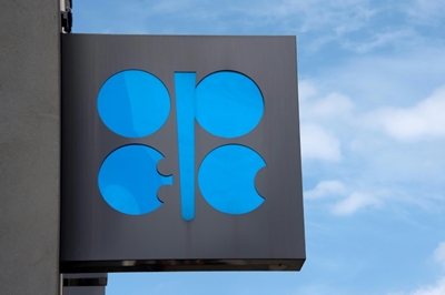Crude extends gains as recovery picks up but equities mixed