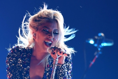 Ladies' night at the Grammys: The performances