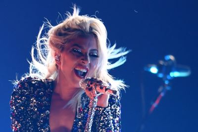 Ladies' night at the Grammys: The performances