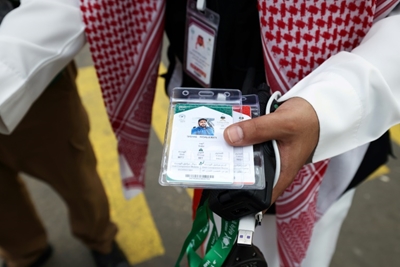 Smart cards and robots: Saudi Arabia's 'digital hajj'