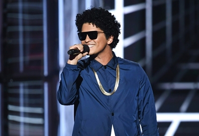 Bruno Mars pokes fun at Indonesia song restrictions in cheeky tweet