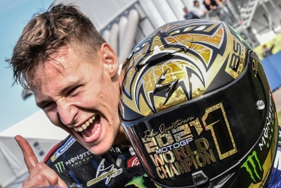 Quartararo wins first MotoGP title after Bagnaia crashes out