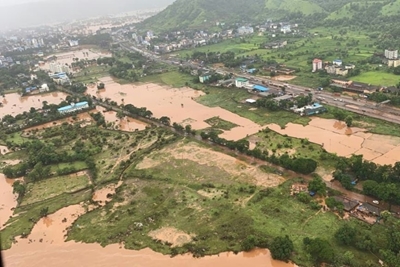 India rescuers hunt for survivors as landslide toll hits 45