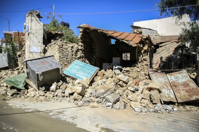 1 dead in strong quake on Greek island of Crete