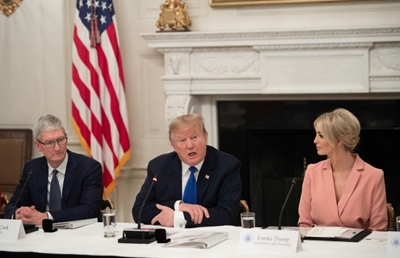 Trump-Cook 'bromance' culminates with visit to Apple factory