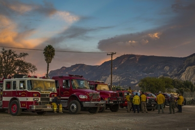 Trump threatens to withhold emergency aid from fire-hit California