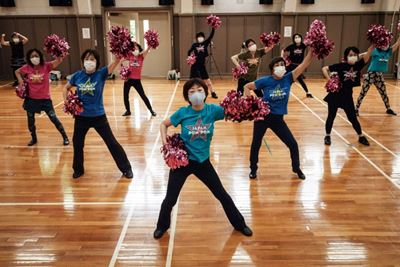 Pompom girls: Japan seniors find joy in cheerleading