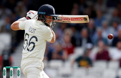 Root dropped twice as England make steady start in fifth Ashes Test