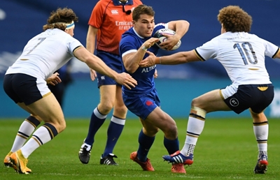FFR deputy Simon defends Six Nations camp in Nice