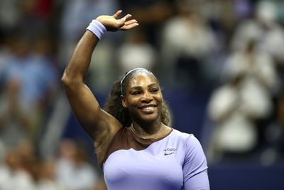 Topless, singing Serena sparks internet breast cancer stir