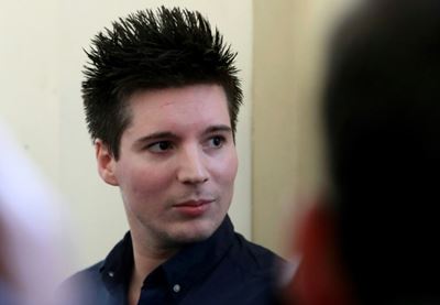 Portuguese hacker says he is behind Angola corruption leaks
