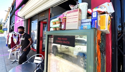 In LA, community fridges feed people hit by pandemic