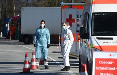 Austria bets on millions of tests to contain Covid-19