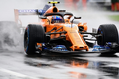 F1's McLaren put teenager Norris on the grid
