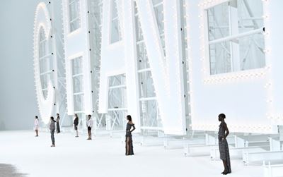 Chanel channels golden age Hollywood in glitzy Paris show
