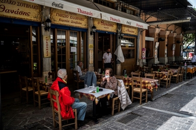 'Alive again' as Greece reopens restaurant terraces 