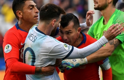 Chile's footballers refuse to play Peru friendly due to crisis