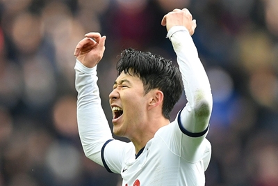 Spurs lose Son to broken arm 