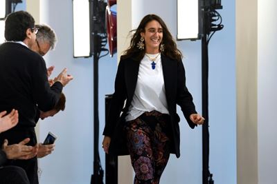 Chloe tips hat to Lagerfeld's 'genius' at Paris show