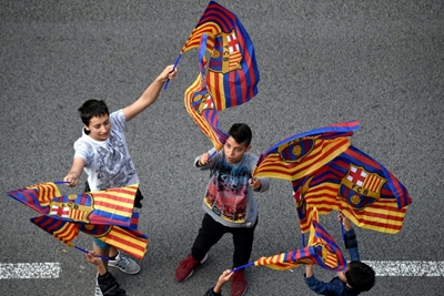Barcelona celebrates La Liga, Copa del Rey double win