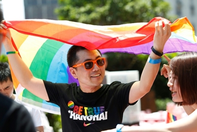 China's LGBT couples 'wed' online as gay marriage push stalls