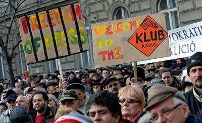 Top Hungary independent radio forced off air