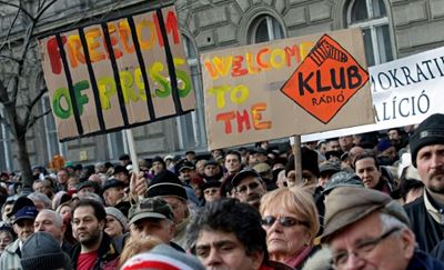 Top Hungary independent radio forced off air