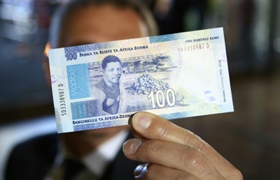 Scammers use coronavirus to trick fearful South Africans