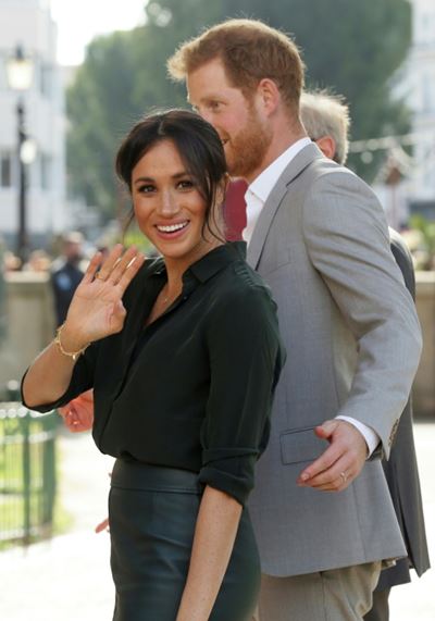 Prince Harry and Meghan expecting baby 
