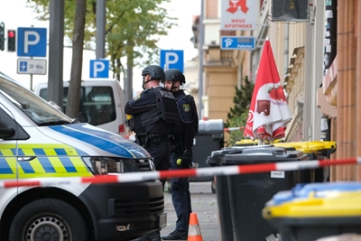 Two dead in German synagogue attack on Yom Kippur