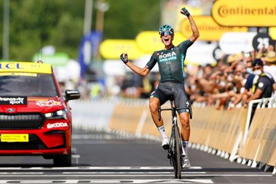 Nils Politt breaks away to win Tour de France stage 12