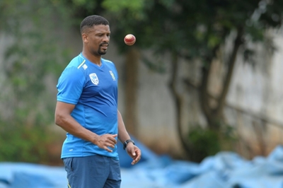 Somerset cancel Philander deal as virus delays season