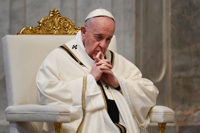 Pleasures of food and sex 'simply divine', says Pope Francis