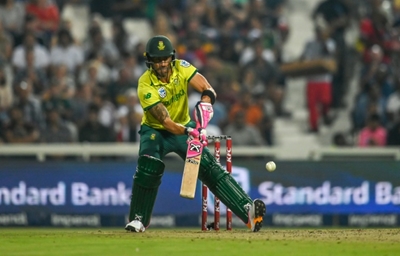 Du Plessis back for South Africa's tour to India