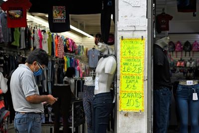 Sanctions hurt Venezuela economy, US government study says