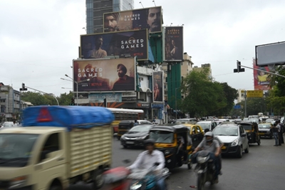 Netflix, Apple cross swords in Indian streaming market