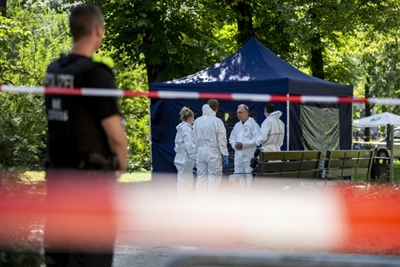 Germany kicks out Russian diplomats over Berlin murder