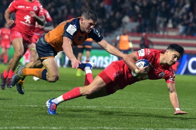 Ntamack double sinks Montpellier on Kolbe's Toulouse return